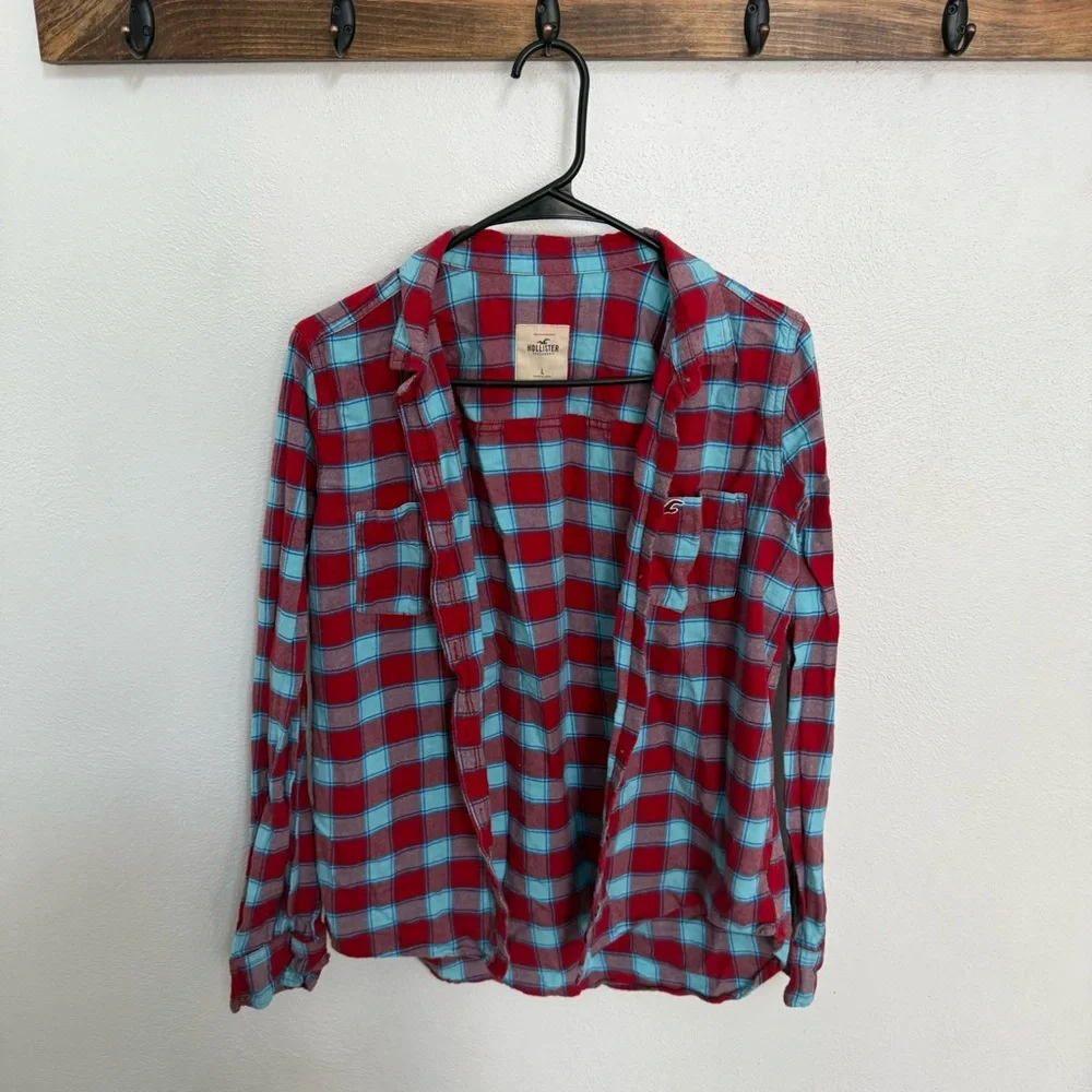 Hollister Plaid Button Down Shirt